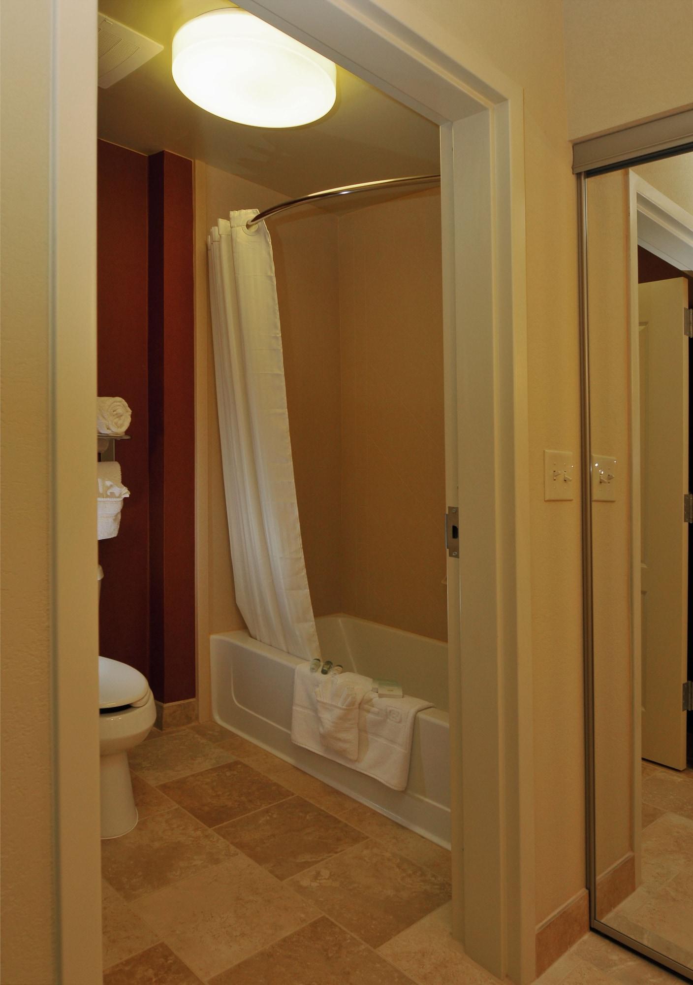 Homewood Suites By Hilton At Carolina Point - Greenville Bagian luar foto