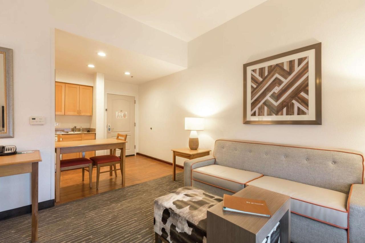 Homewood Suites By Hilton At Carolina Point - Greenville Bagian luar foto